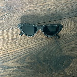 RARE BETSEY JOHNSON STUDDED CAT EYE MATTE BLACK SUNGLASSES